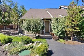 Enchantment At Eagle Crest 2 Bedroom Townhouse by RedAwning