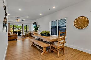 Chateau Royale 5 Bedroom Home by RedAwning