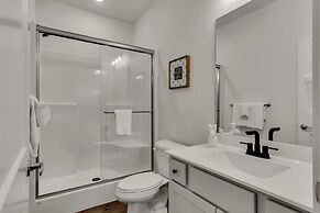 Chateau Royale 5 Bedroom Home by RedAwning