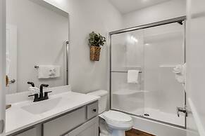 Chateau Royale 5 Bedroom Home by RedAwning