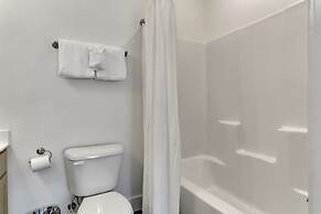 Chateau Royale 5 Bedroom Home by RedAwning