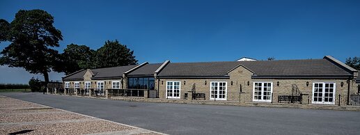 Kings Croft Hotel