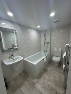 Kings Croft Hotel