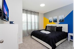 1798 TP - 4BR Luxury Solara Retreat Pool Disney