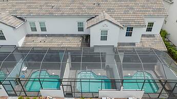 162 CD - 4-bed Retreat: Pool & Disney Magic