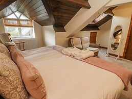 No. 2 The Mews