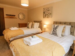 No. 2 The Mews