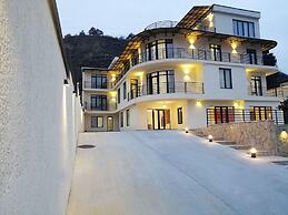 Basa Boutique Hotel