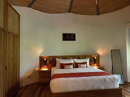 Suitree Experience Hotel