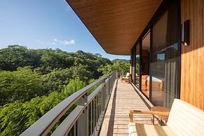 Suitree Experience Hotel