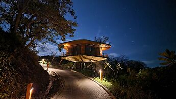 Suitree Experience Hotel