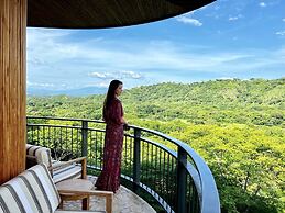 Suitree Experience Hotel