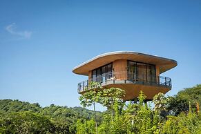 Suitree Experience Hotel