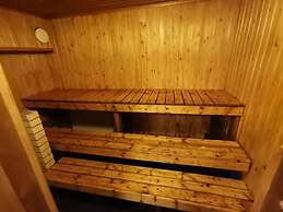 Relaxing Beatiful Studio - Sauna Bath Facility