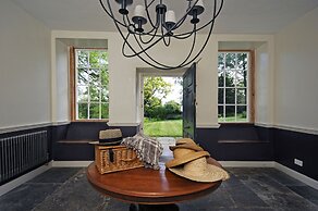 Hillside House  - beautiful old house