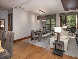 Cascade Village Condo