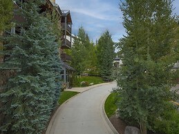 Cascade Village Condo