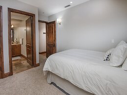 Cascade Village Condo