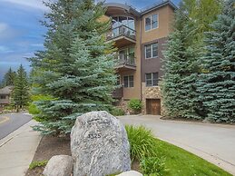 Cascade Village Condo