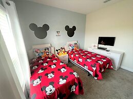 Champions Gate by CozyKey