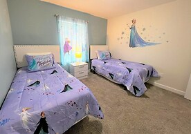 Champions Gate by CozyKey