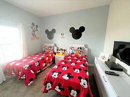 Champions Gate by CozyKey