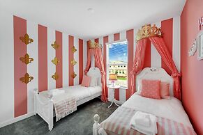 Champions Gate by CozyKey