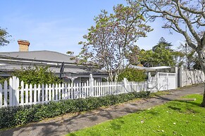 Tropical Paradise -Pool - Spa - Spacious