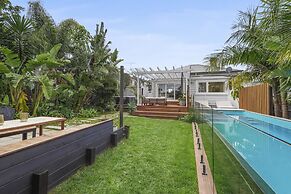 Tropical Paradise -Pool - Spa - Spacious