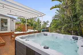Tropical Paradise -Pool - Spa - Spacious