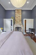 Tropical Paradise -Pool - Spa - Spacious