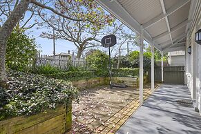 Tropical Paradise -Pool - Spa - Spacious