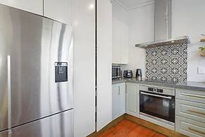 Tropical Paradise -Pool - Spa - Spacious