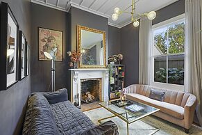 Tropical Paradise -Pool - Spa - Spacious