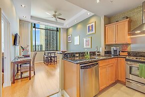 Castle at Palms at Waikīkī