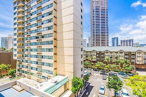 Castle at Palms at Waikīkī