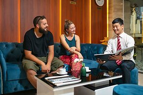 Silk Flower Hotel & Spa