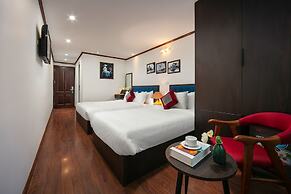 Silk Flower Hotel & Spa