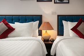 Silk Flower Hotel & Spa