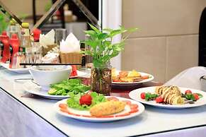 Silk Flower Hotel & Spa