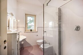 Casabella With Garden