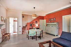 Casabella With Garden