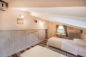 Casabella With Garden