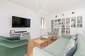 Beautiful House Korzkiew by Renters