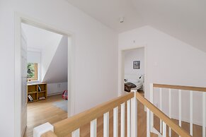 Beautiful House Korzkiew by Renters