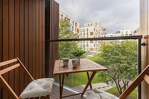 Studio Warsaw Kolejowa by Renters