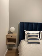 Lake Club Apartments - LoftAffair