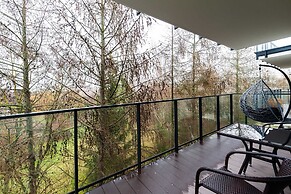 Lake Club Apartments - LoftAffair