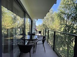 Lake Club Apartments - LoftAffair