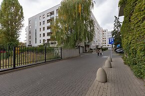 Apartment Warsaw Bobrowiecka by Renters